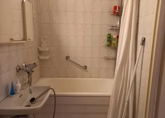 Kaksio Pieksaemaeen Keskustassa * بايكساماكي